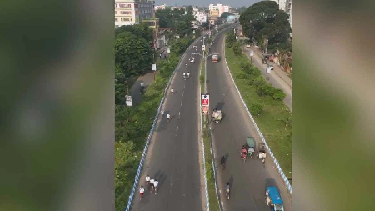 Women Mini Marathon Run for Light Held in East Burdwan with Great Enthusiasm