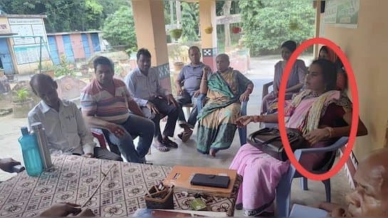 Teacher Thrashes Students With Stick For Not Touching Her Feet 