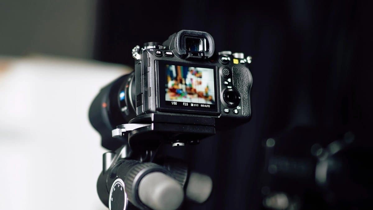 Chinese man claimed to have intercourse with over thousand men later posted secret videos online to earn money