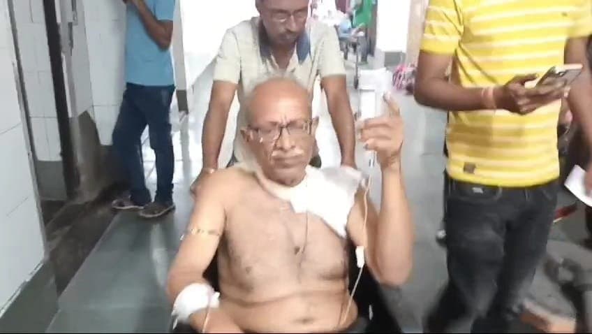 Murshidabad shootout 65 year old man injured 