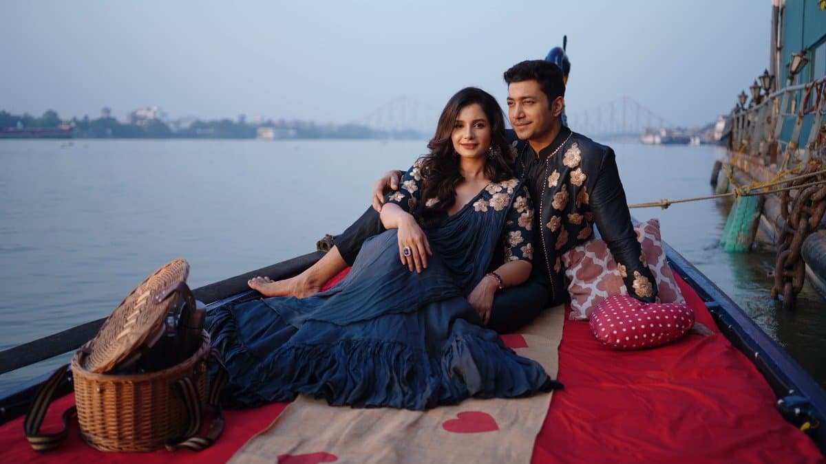 Reel to real couple Rohan Bhattacharya and Angana Roy shares exclusive moments on Valentines day 2025