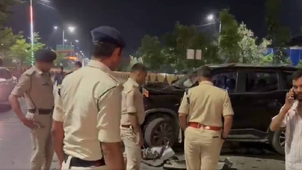 Patna Police Woman Constable Killed  3 Other Cops Injured As Speeding Car Hits Them
