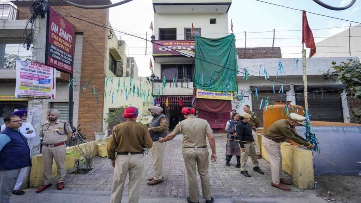 Ssupected Amritsar attacker encountered by cop one fled
