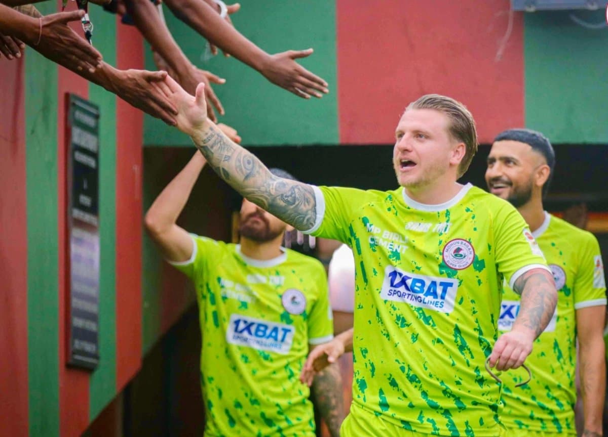 Jason Cummins and Jamie Maclaren joins Mohun Bagan practice 