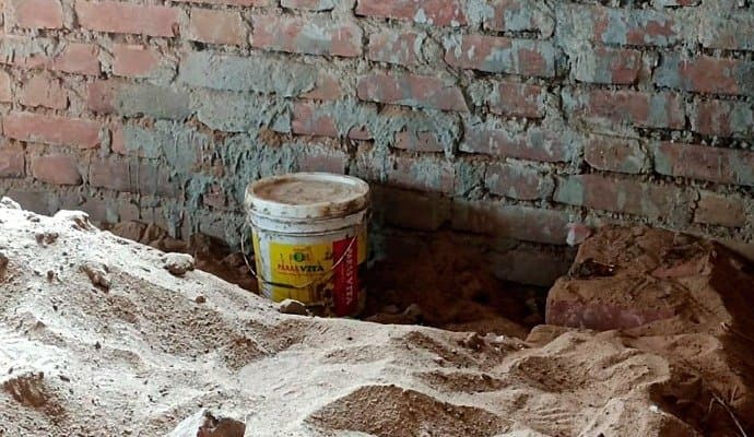 Bomb rescued from murshidabad