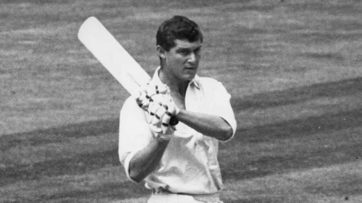 Former Australian legend Bob Cowper dies spt