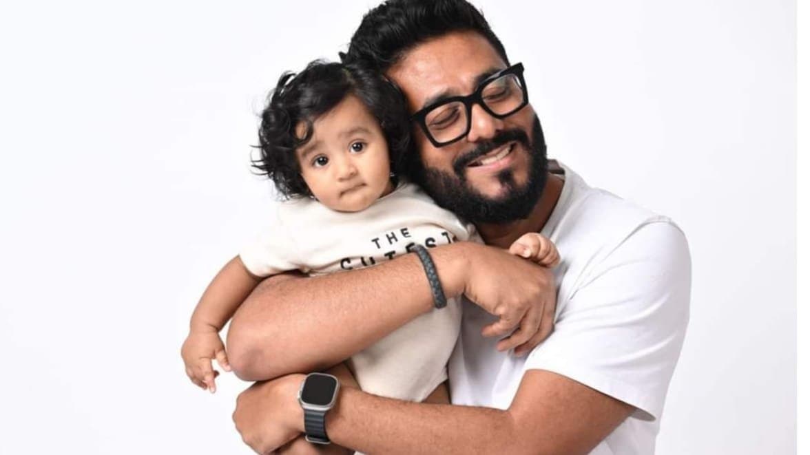 raj chakraborty shared unseen pictures of daughter yalini for her 1st birthday ent