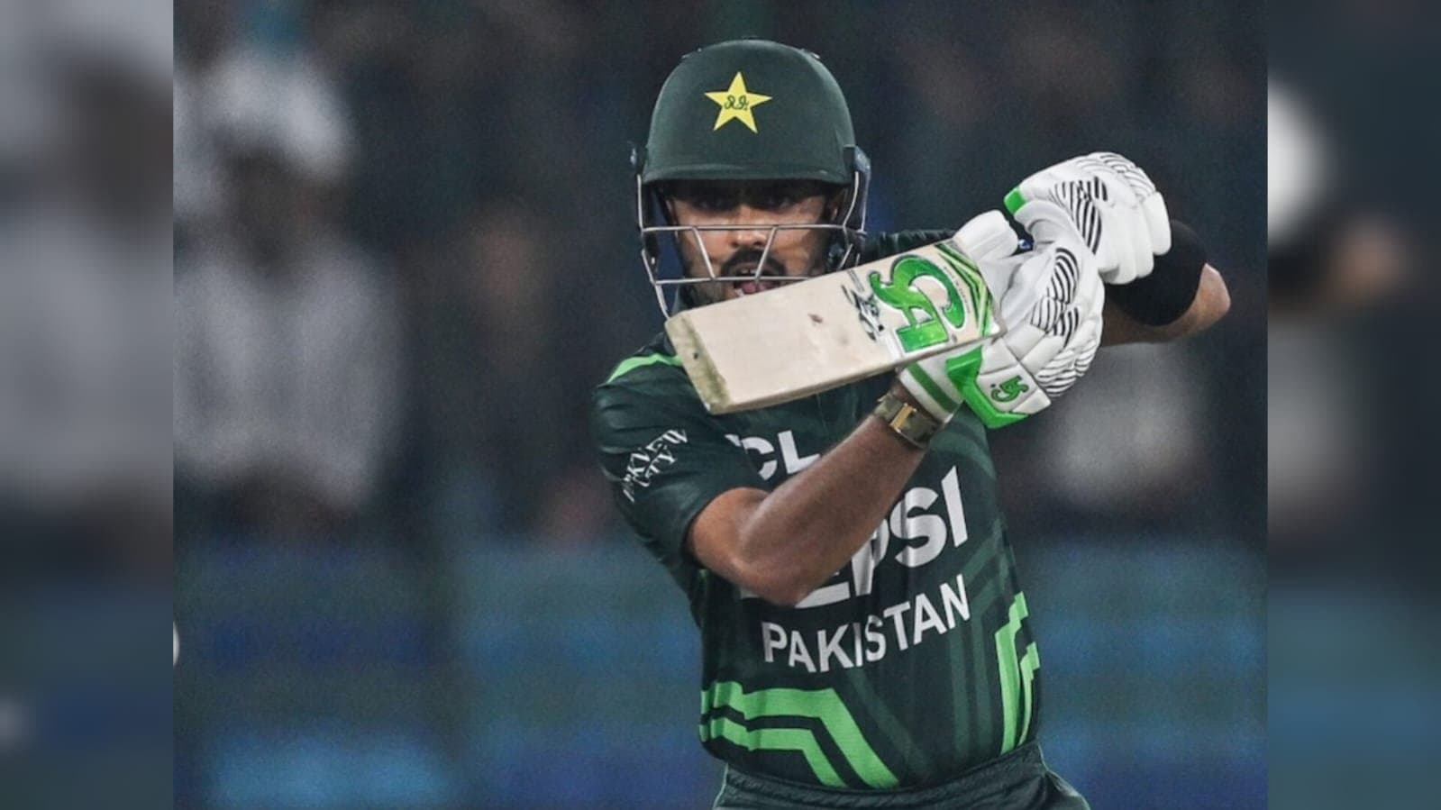 Pakistan's babar azam faster than virat kohli to complete 6000 runs in odis spt 
