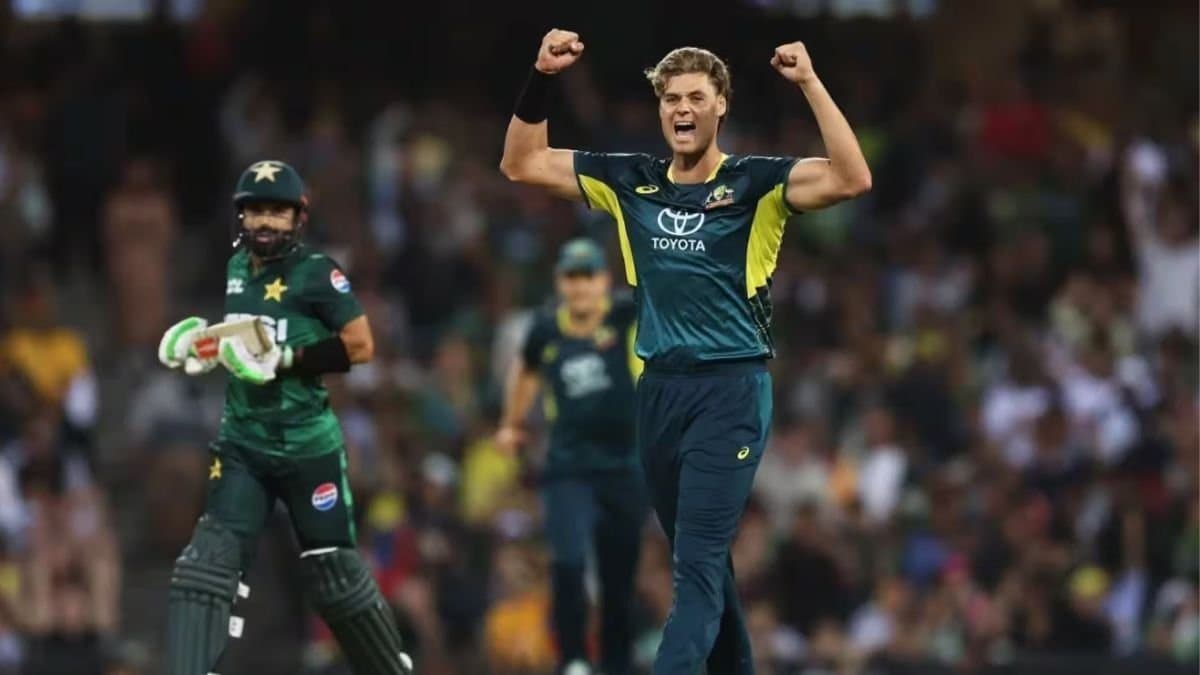 Spencer Johnson claimed his maiden five wicket haul as Australia beat Pakistan in 2nd T-20 spt 