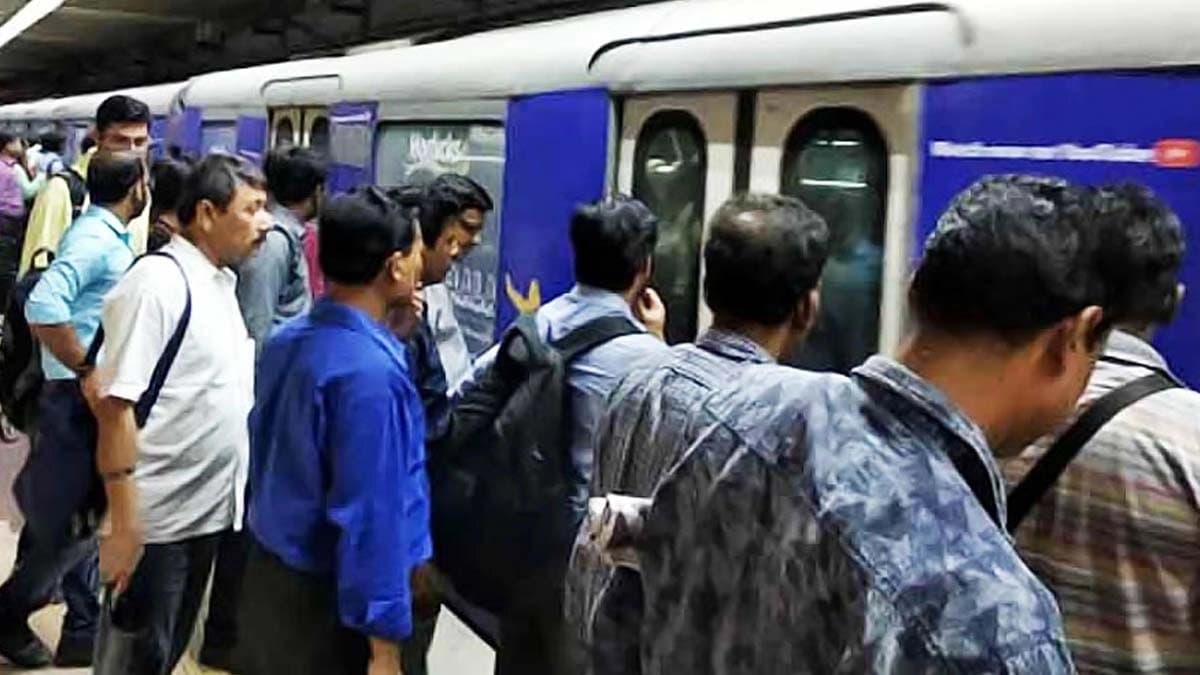 Kolkata Metro to run 236 service in blue line on Friday third September 2025  