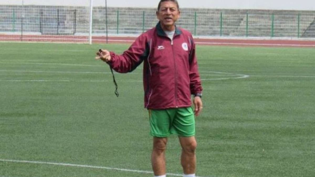 Sanjoy Sen is the coach of Bengal football team for Santosh Trophy spt