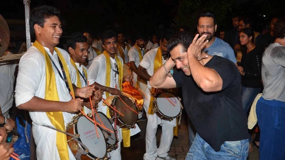 Salman Khan joined his family for the Ganpati Visarjan festivities amidst a heavy security presence