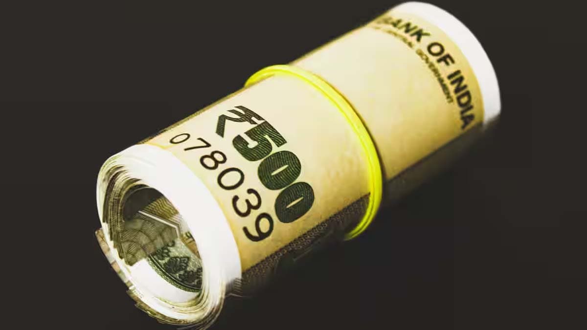 If you invest Rs 18 lakh in a mutual fund at one time how much return will you get after a maturity of 10 20 25 and 30 years