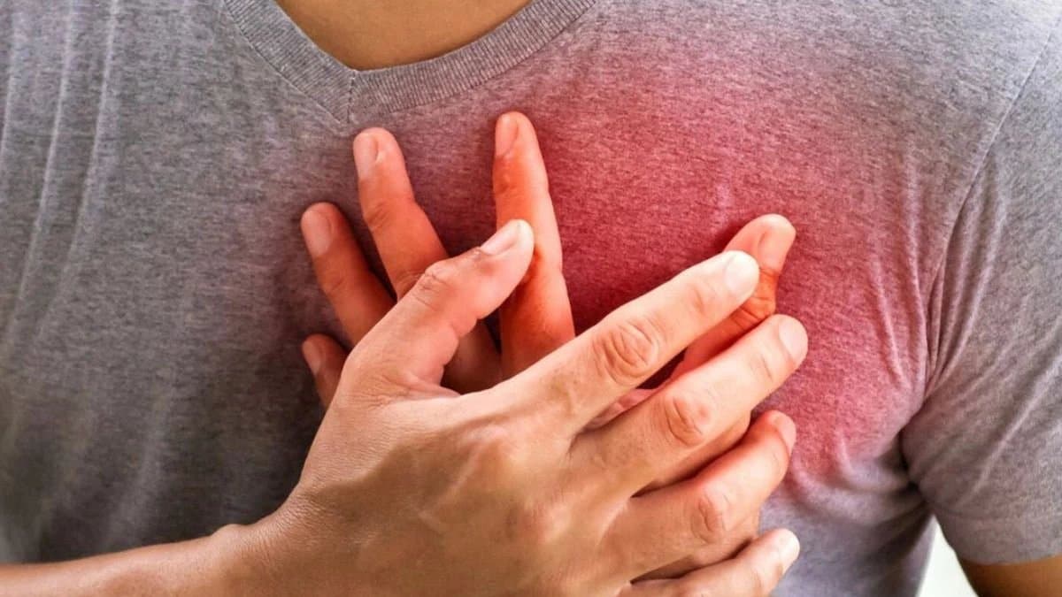 Physician warns not brushing before bed may harm your heart health