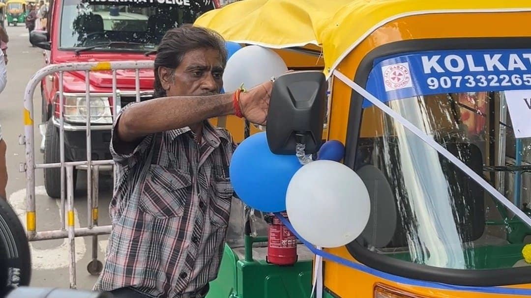 A person was handed over an auto rickshaw to lead a normal life after 33 years of imprisonment
