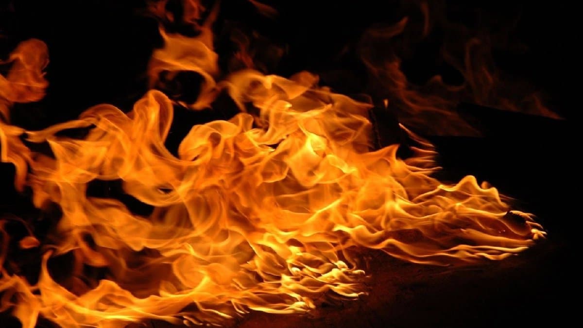 Jharkhand School Hostel Fire incident  Destroys Beds Books