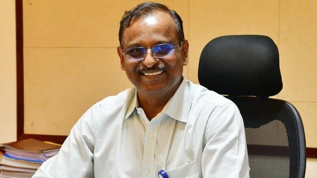 Centre has appointed V Narayan as the new chairman and secretary of ISRO gnr