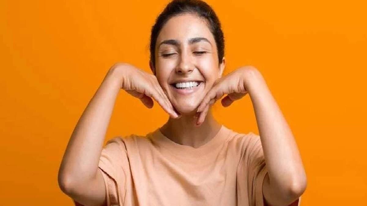 These habits help to keep youthful and radiant skin after 40