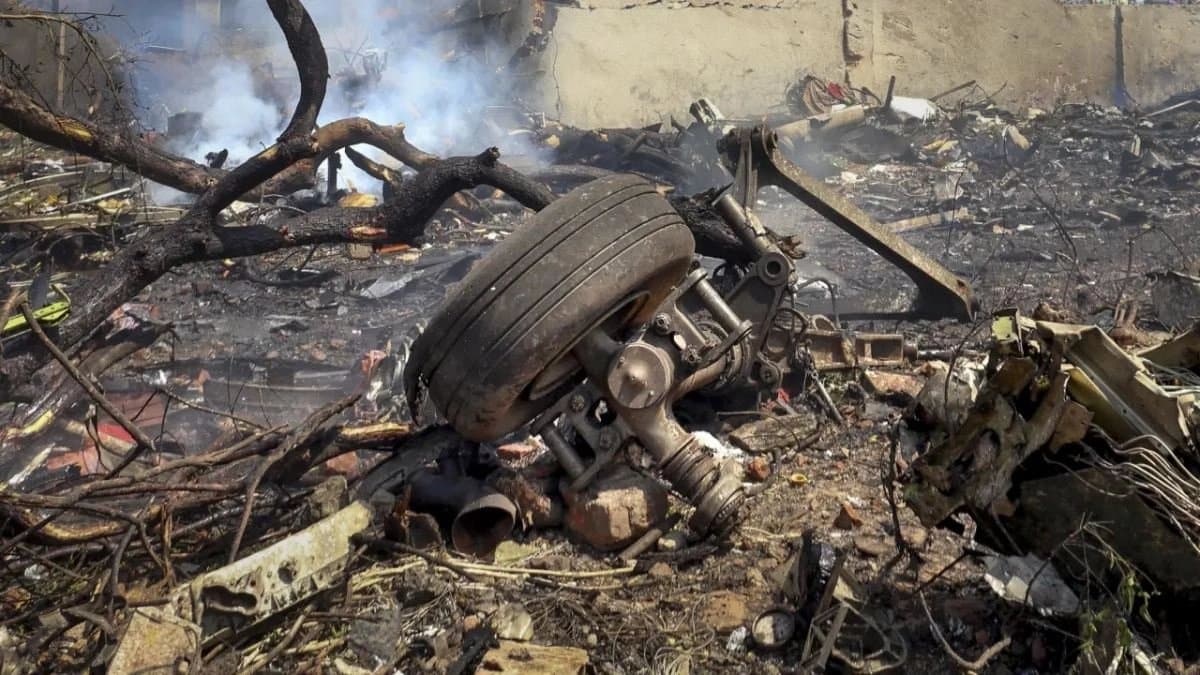  65 engine failures and 17 Mayday calls recorded in India over the last five years said DGCA on RTI answer