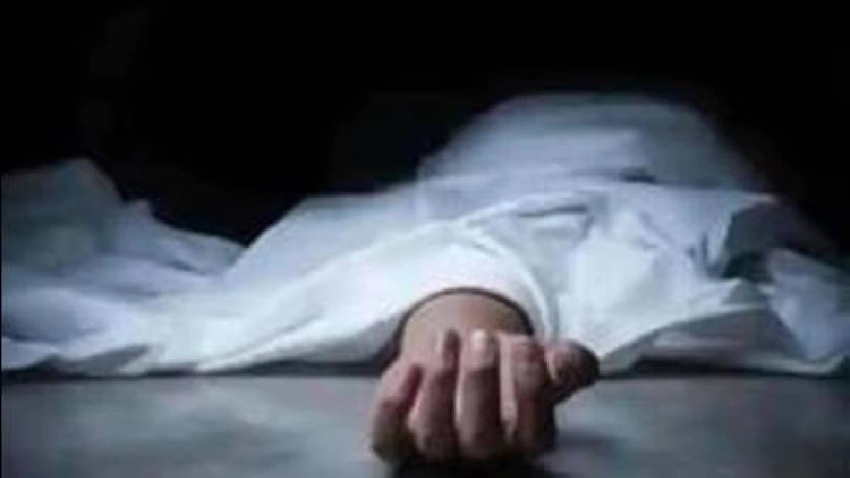 Student stabs senior to death in Ahmedabad