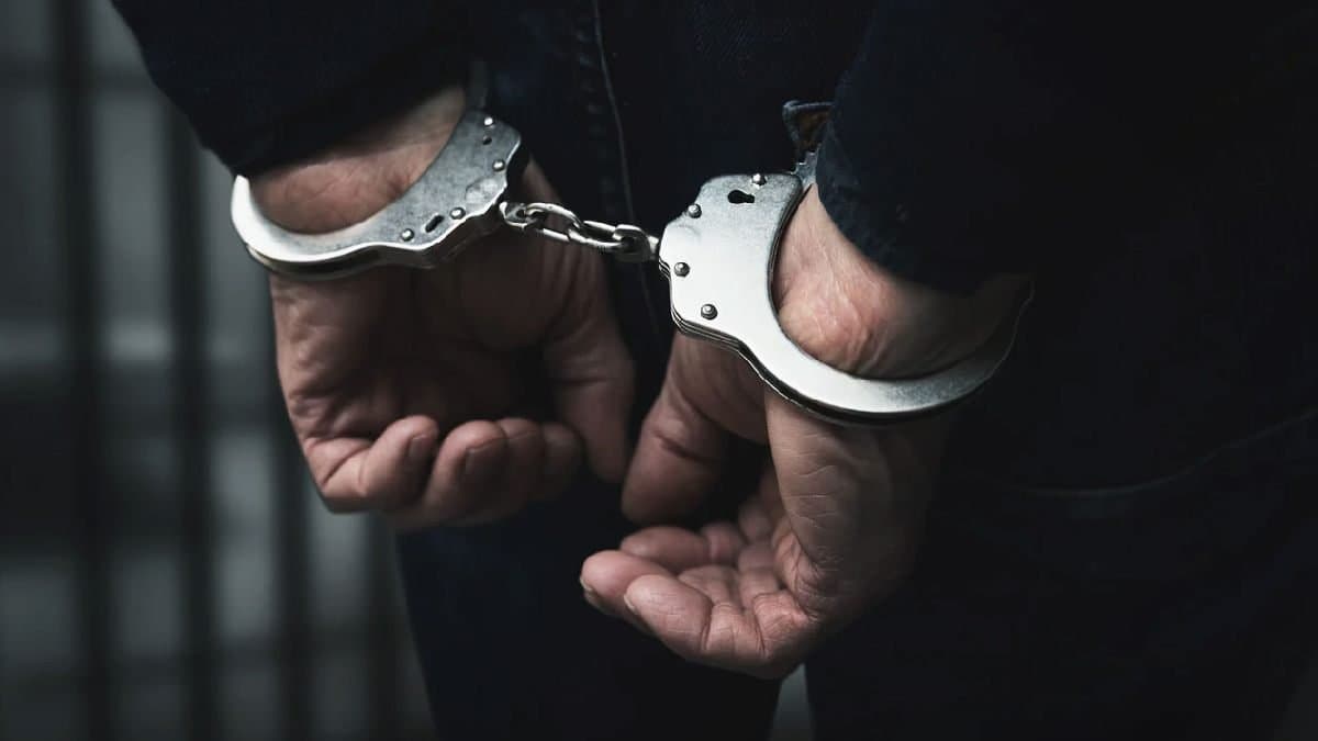 One ISI agent arrested from Delhi 