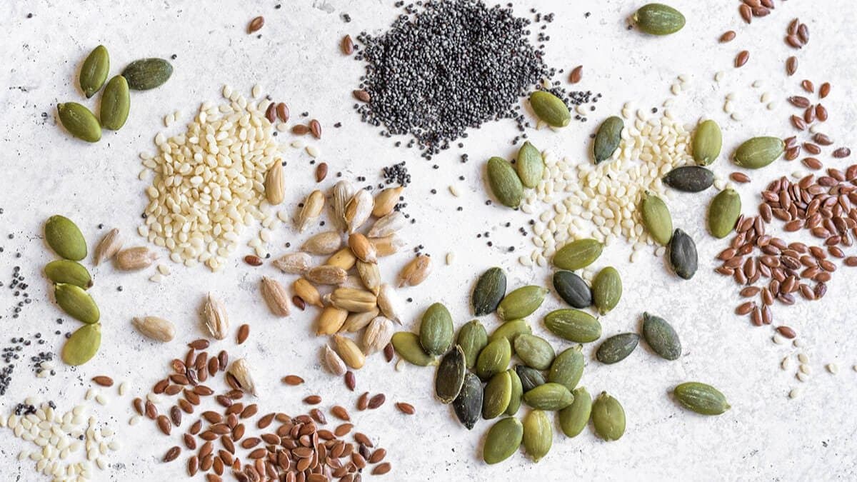 White sesame seeds can prevent pneumonia and controls diabetes level lif