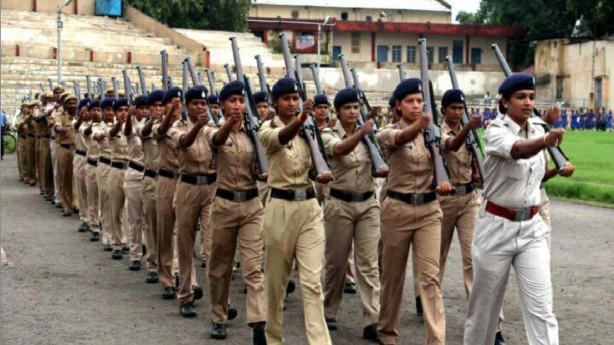 Pregnant Bengal Police Personnel Can Now Wear Khaki Salwar Kameez On Duty 