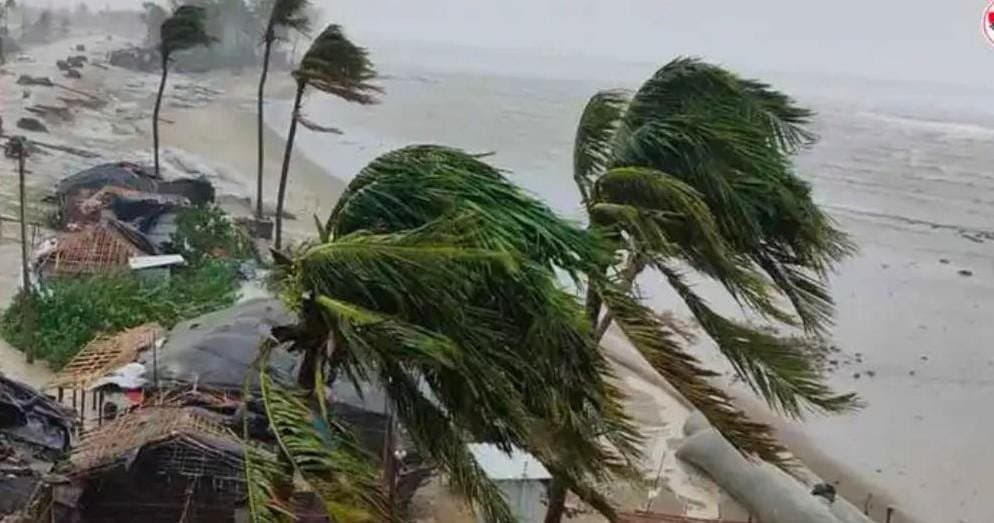 Cyclone Remal's landfall process begins