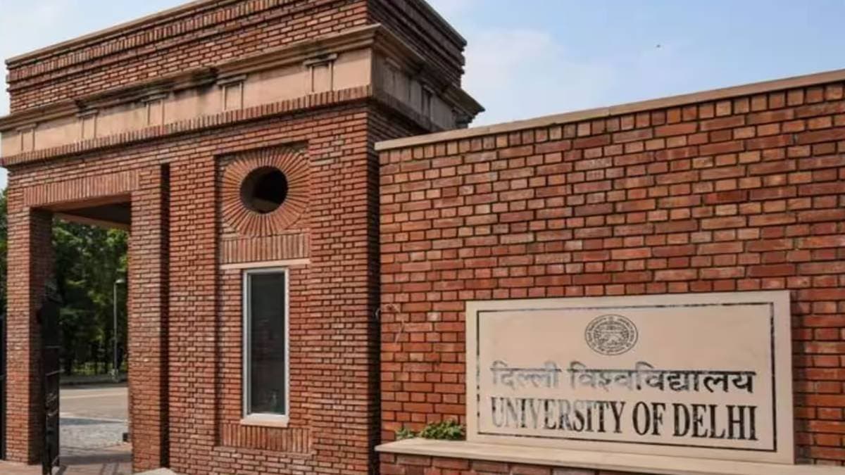 DU professor asked to submit speech text before attending seminar