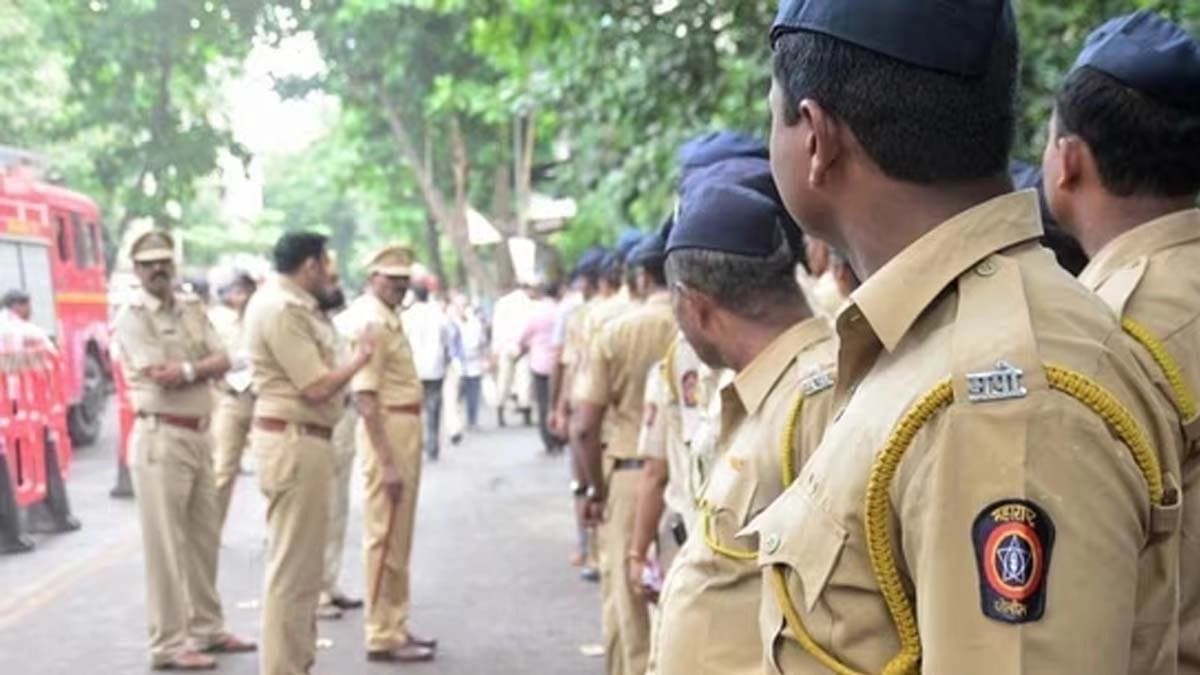 The investigation into the death of a lady doctor in Maharashtra has revealed that the young woman spoke to the accused before self immolation