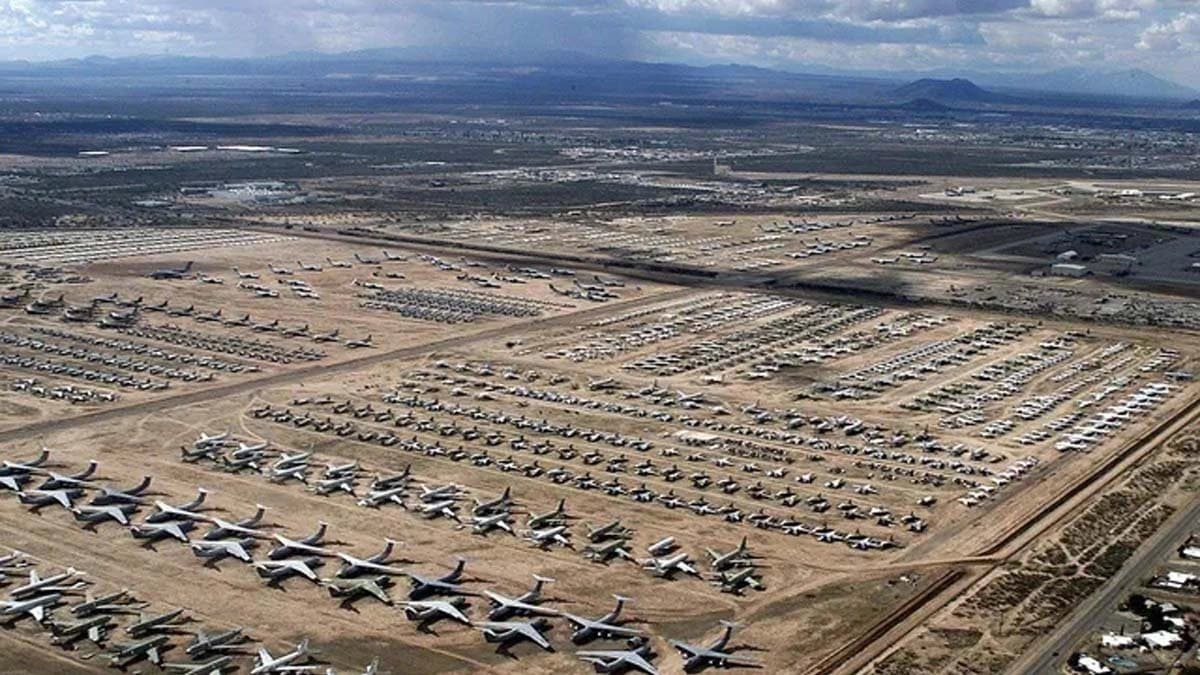 The city of Tucson Arizona is called the airplane graveyard why