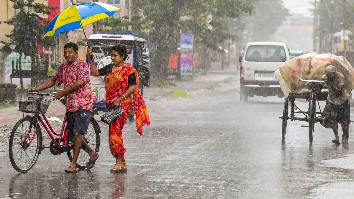 IMD Weather Update Heavy Rain Forecast in these five districts of South Bengal