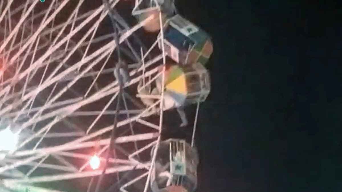 UP Girls Hair Gets Entangled In Ferris Wheels Rod, Scalp Ripped Off gnr 