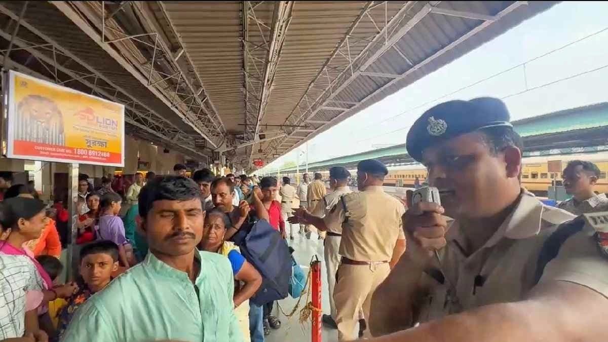 Sealdah division to run 146 special trains due to chhat puja