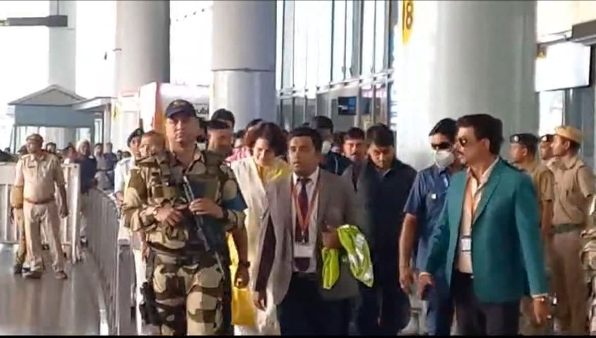 Priyanka Gandhi came to kolkata 