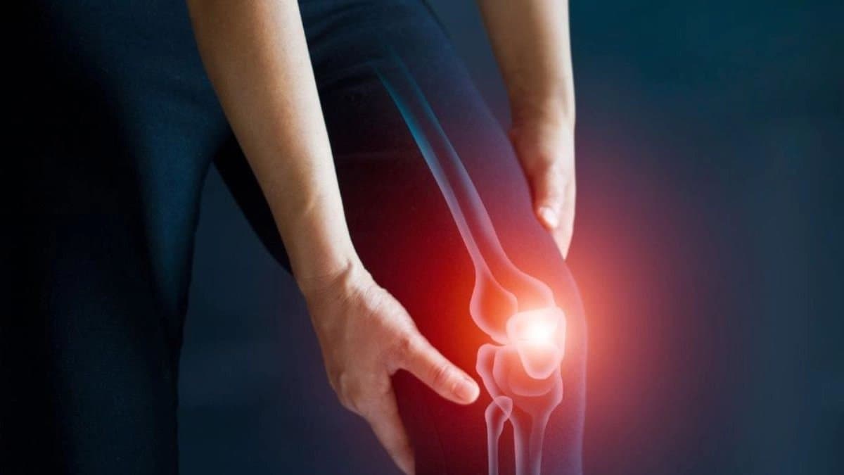 Doctors Explain Why Arthritis Flares Up In Winter and What Can You Do About It
