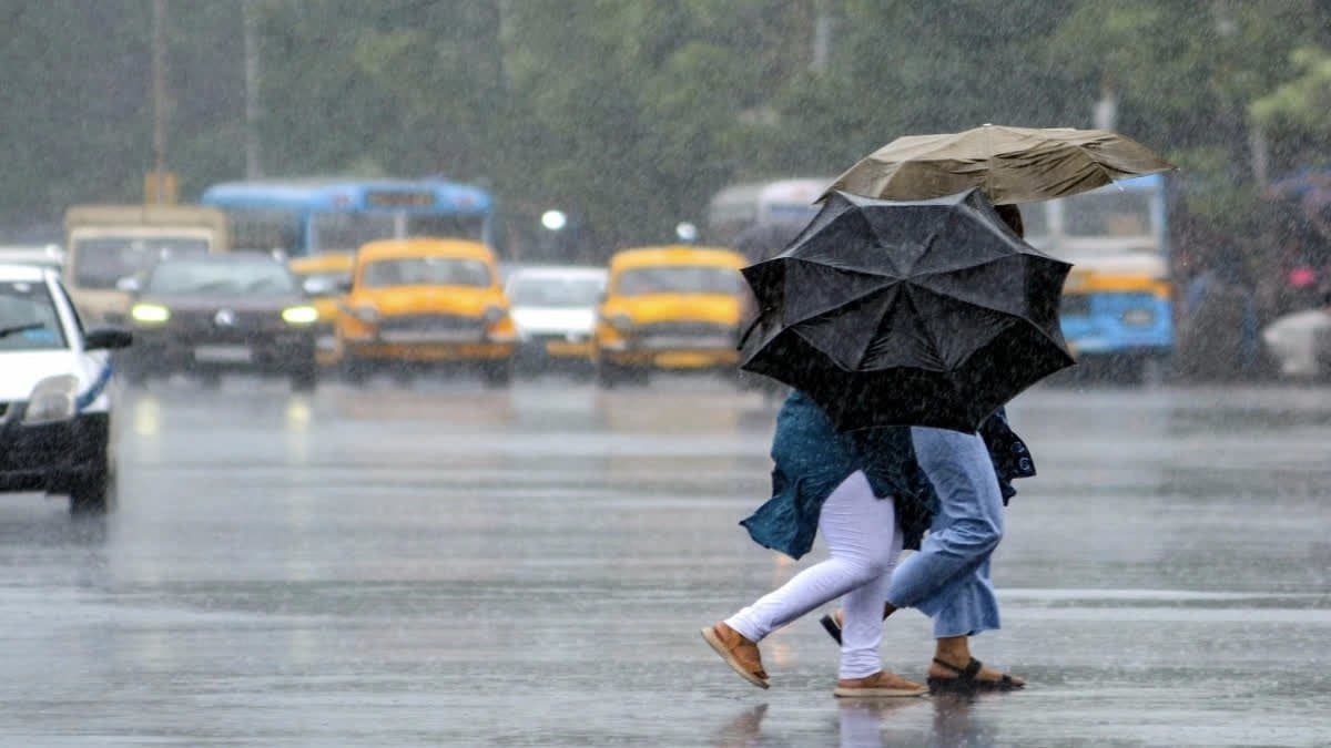 IMD Weather Forecast Heavy Rainfall Thunderstorm Warning in West Bengal Till Next Tuesday 