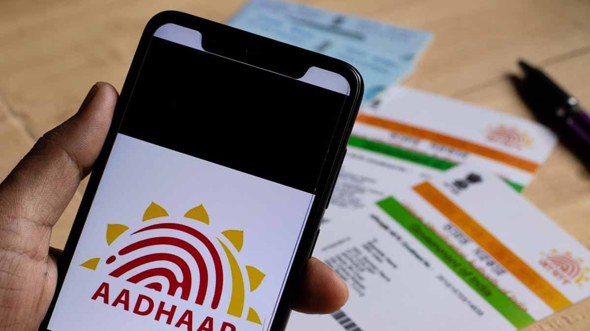 Centre blocks several websites leaking Aadhaar, PAN card details gnr