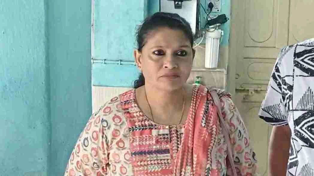 Swimmer Bula Chowdhury Padmashree Award Rescued By Police