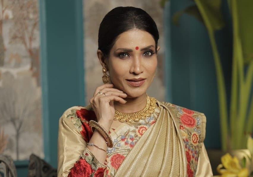 Durga Puja Fashion 2024 Richa Sharma Style Statement LIF