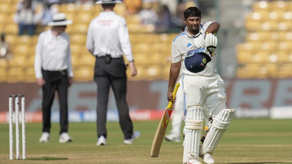 India in pressure despite Sarfaraz Khan and Rishabh Pant's heroics spt 