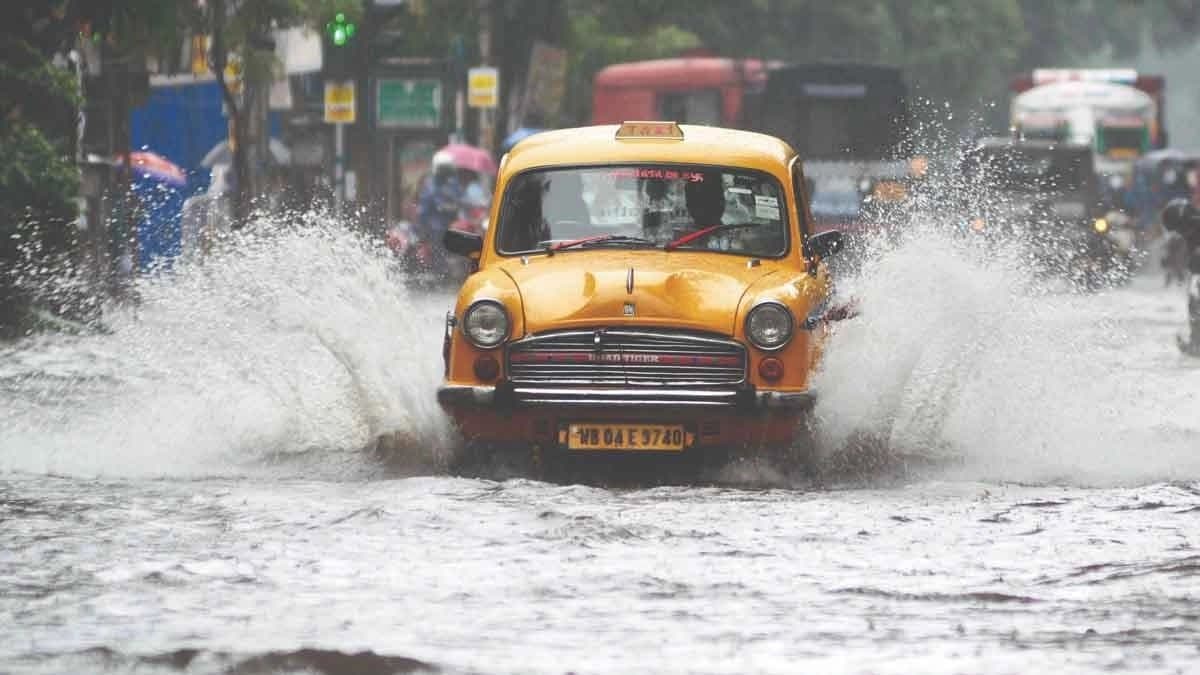 IMD weather update Low pressure area over Gangetic West Bengal and neighbourhood