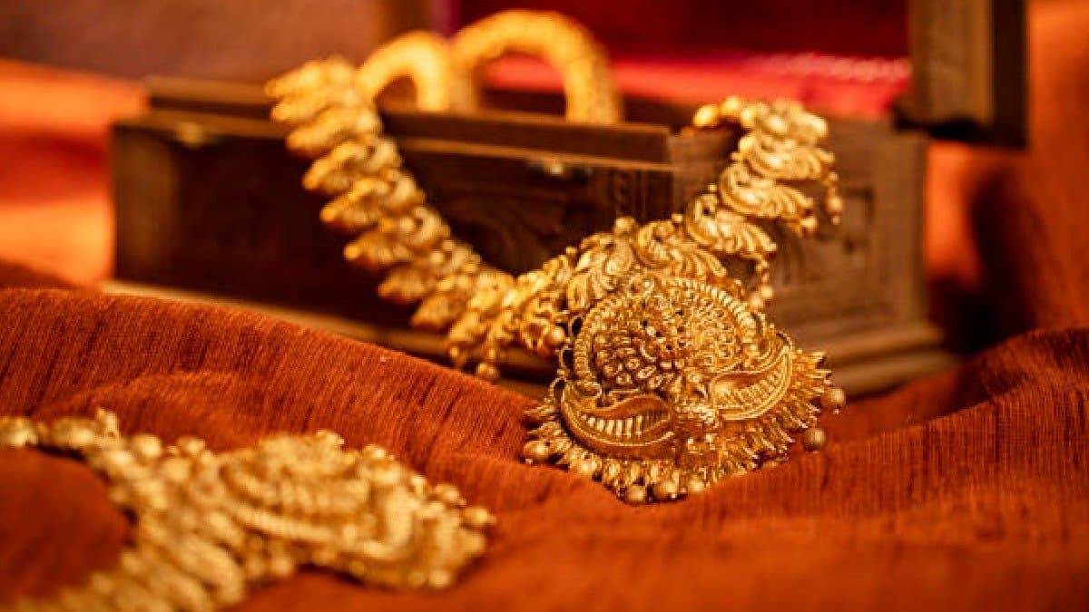 gold-price update check  how much 22-carat gold rateIncrease in top cities on 17-december 2023 and 17 december 2024 gnr 