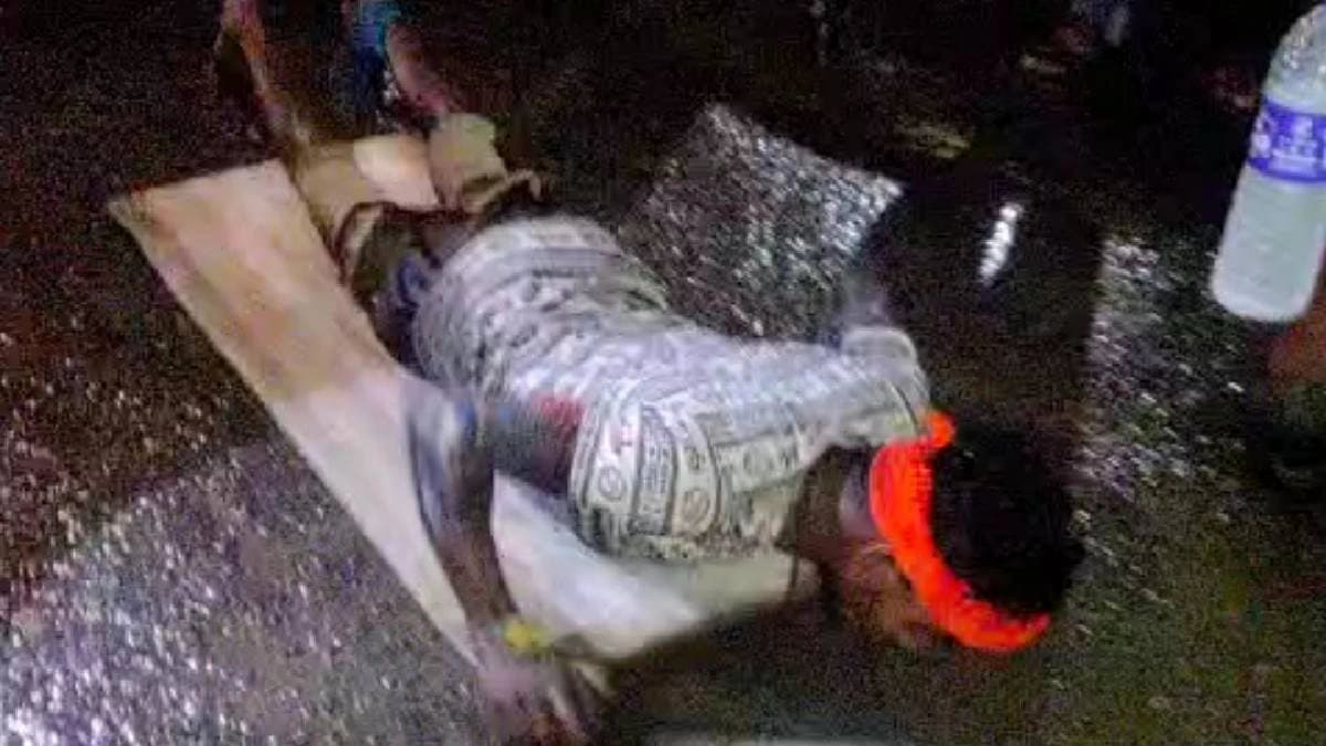 A person starts crawling to cover 2000 kilometres way