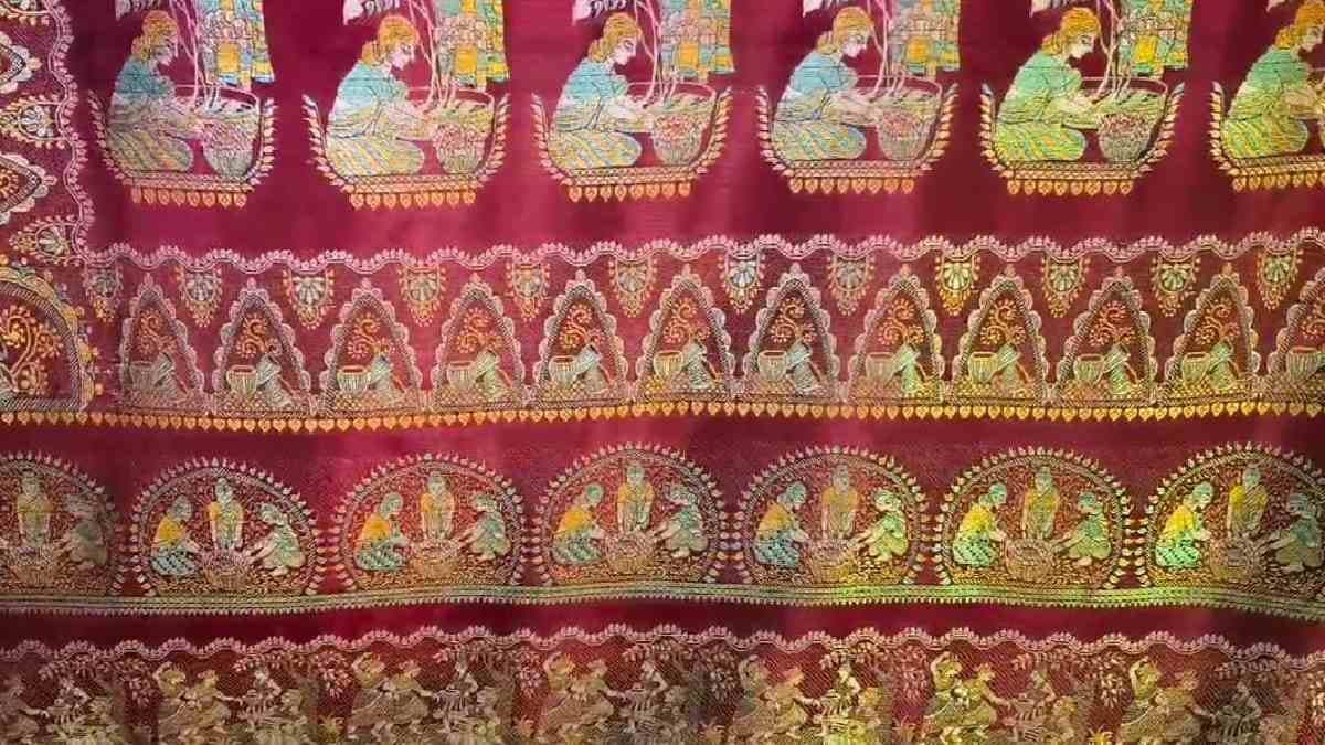 Saree made by Bengal weavers costs Rs one lakh 