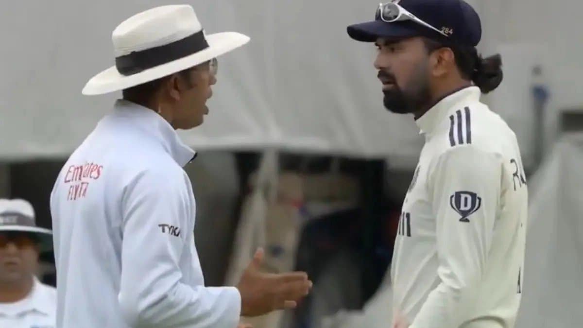 Umpire Kumar Dharmasena In Heated Chat With Lokesh Rahul in oval test