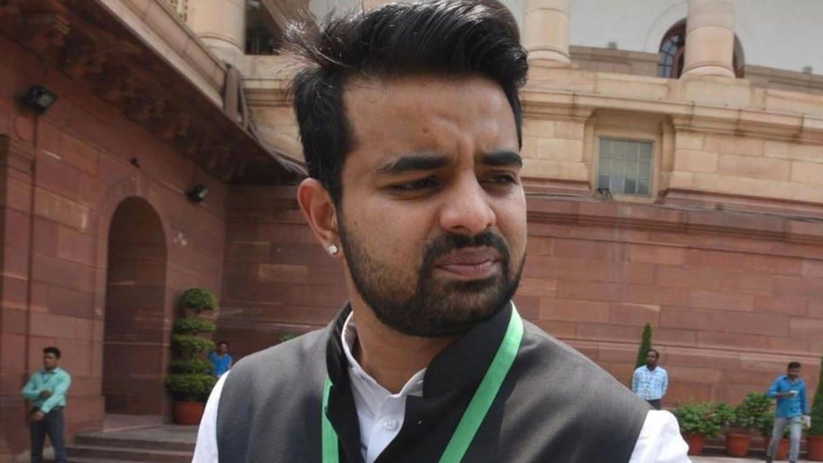 A saree recovered from Prajwal Revanna s house helped investigators to form the case against him