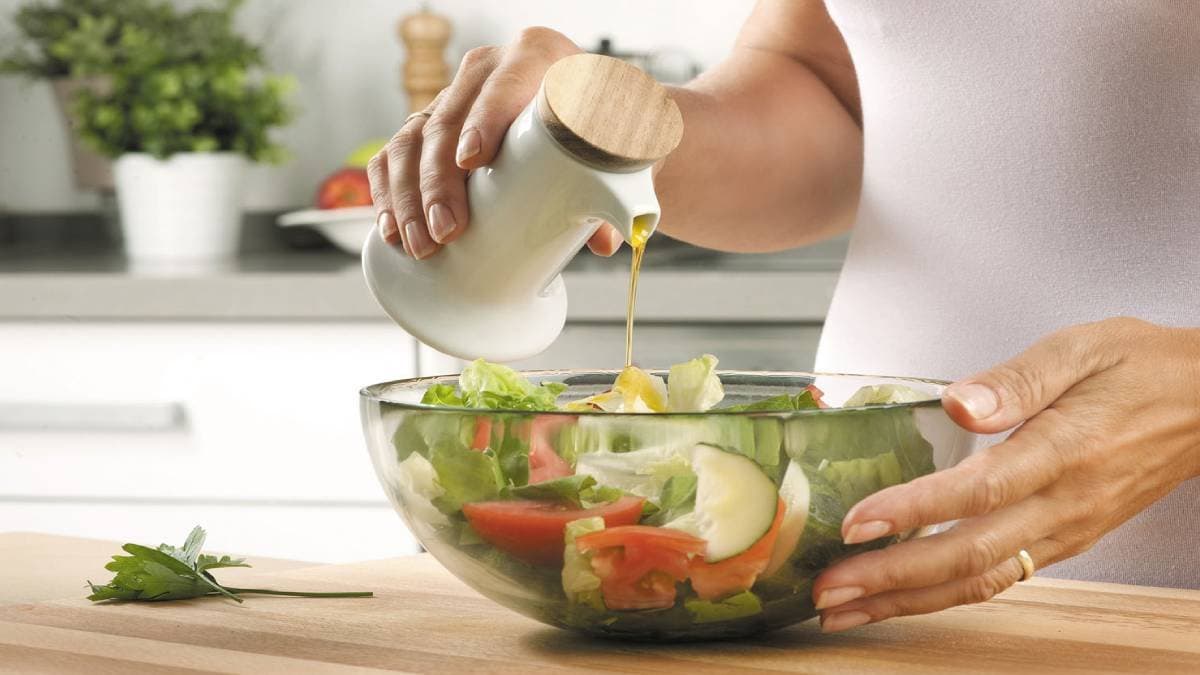 How much oil can one consume in a day