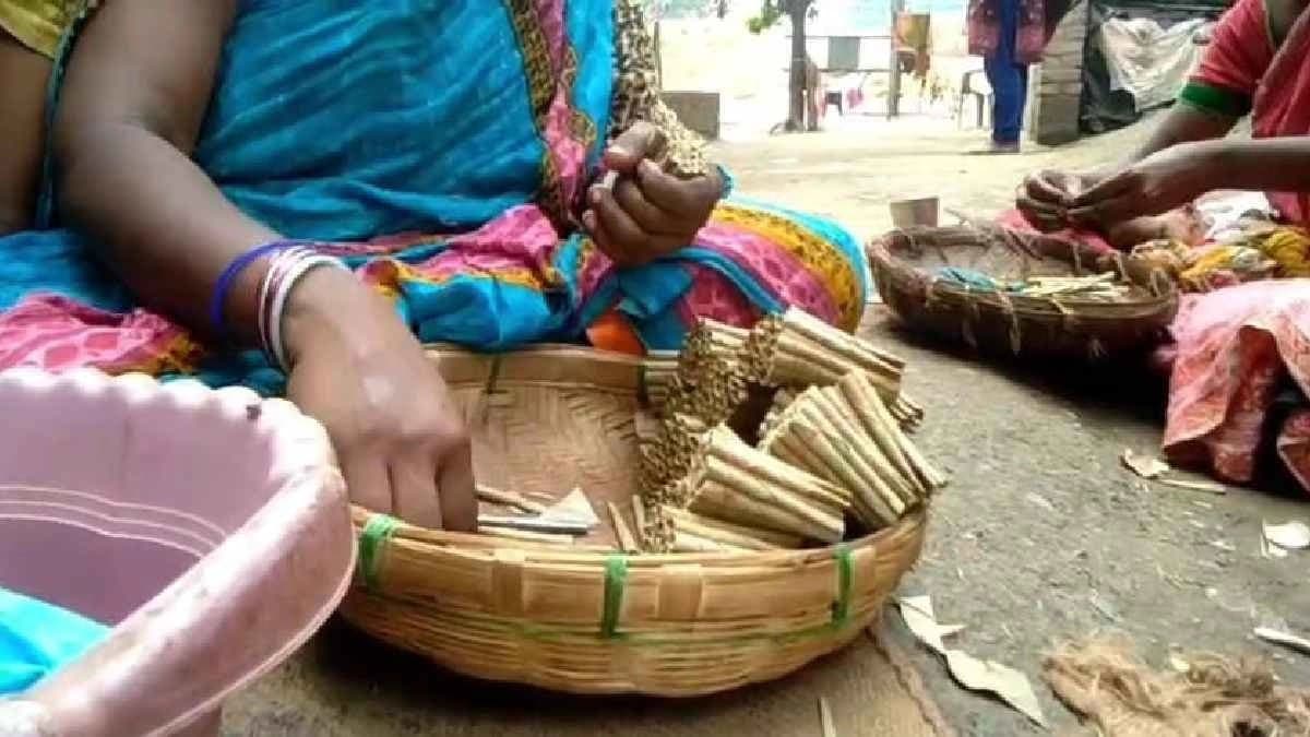 Bidi industry might face a great problem for the new GST apprehend the labours