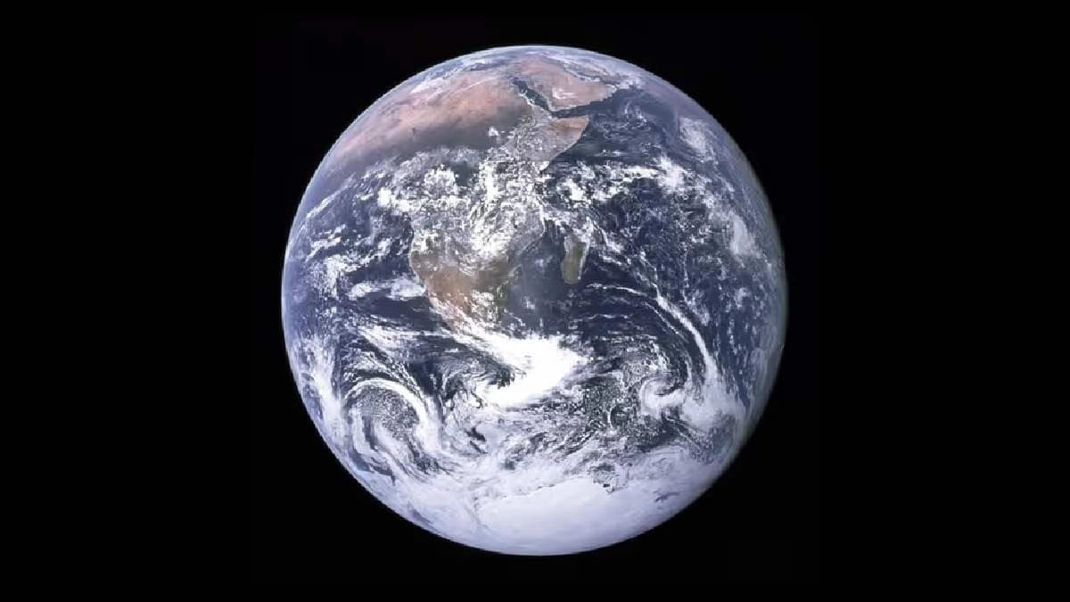 Earth Is Mysteriously Moving Faster On August 5: Here is What It Means